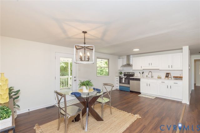 9102 Arch Hill Ct, Chesterfield, VA 23236