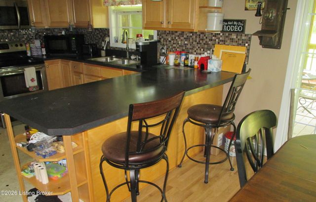 376 Wilderness Trail, Shepherdsville, KY 40165