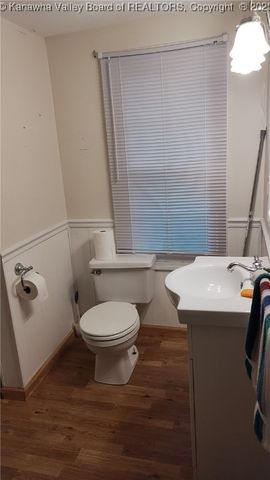 64 Haystack Lane, Charleston, WV 25311