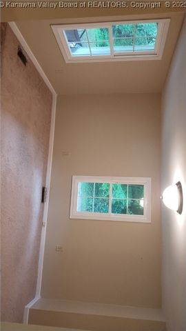 64 Haystack Lane, Charleston, WV 25311