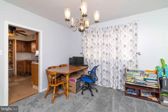 41 CENTRE AVE, Norristown, PA 19403