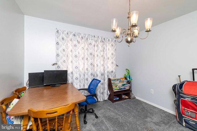 41 CENTRE AVE, Norristown, PA 19403