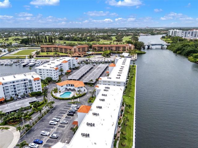 28 Yacht Club Drive 202, North Palm Beach, FL 33408