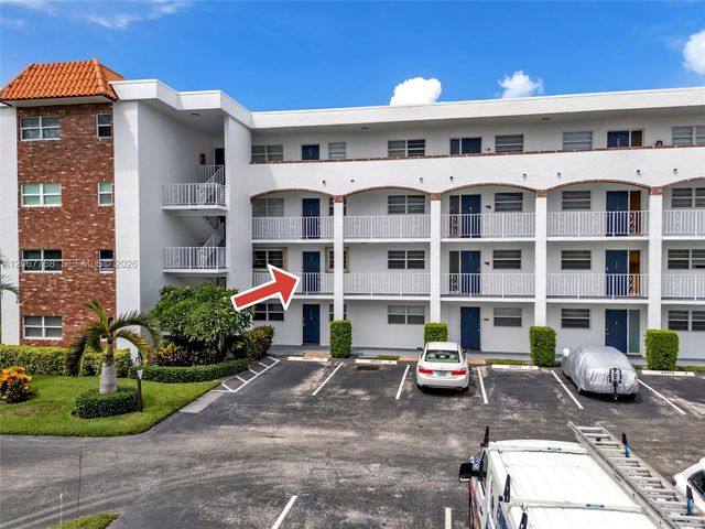 28 Yacht Club Drive 202, North Palm Beach, FL 33408