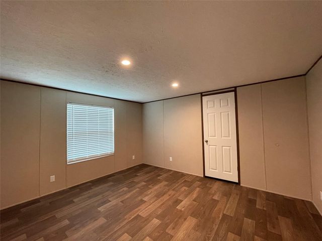 20470 Vick Drive 20448, New Caney, TX 77357