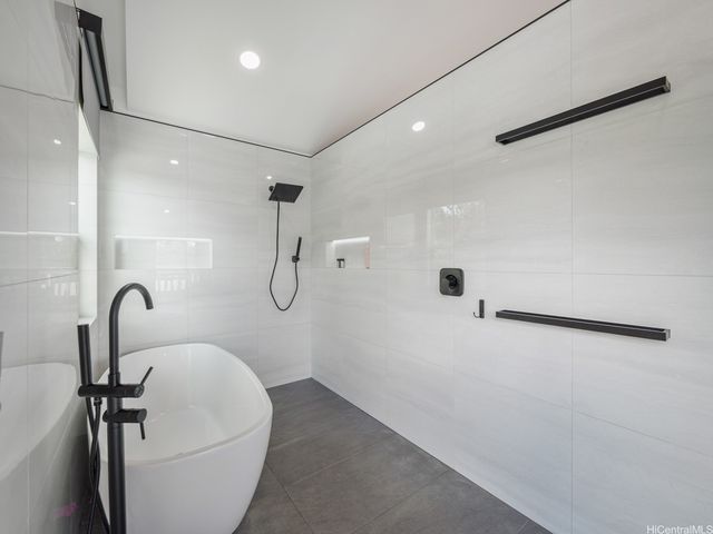 95-109 Waikalani Drive, Mililani, HI 96789