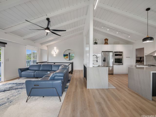 95-109 Waikalani Drive, Mililani, HI 96789