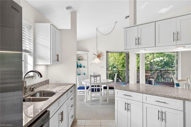 1112 Skiff PL, Sanibel, FL 33957