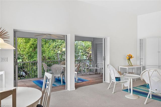 1112 Skiff PL, Sanibel, FL 33957