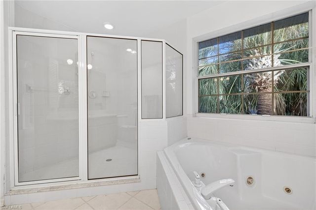 1112 Skiff PL, Sanibel, FL 33957