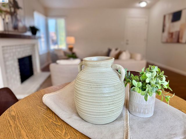 539 Mayten Dr, Livermore, CA 94551