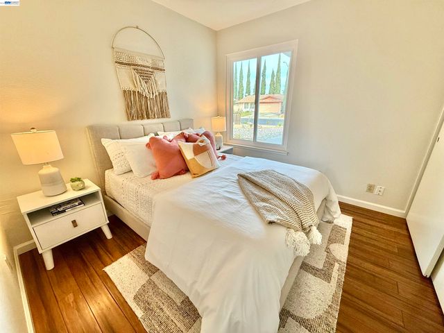 539 Mayten Dr, Livermore, CA 94551