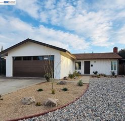539 Mayten Dr, Livermore, CA 94551