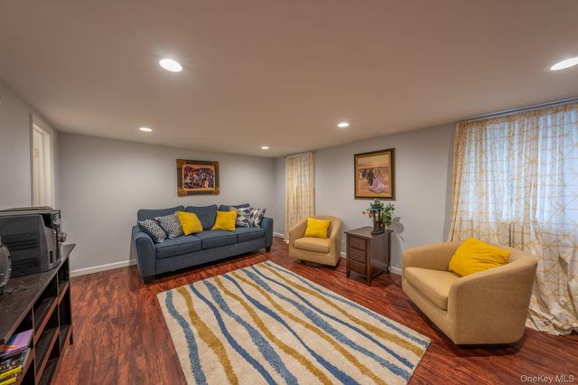 20 Sterling Place, Roosevelt, NY 11575