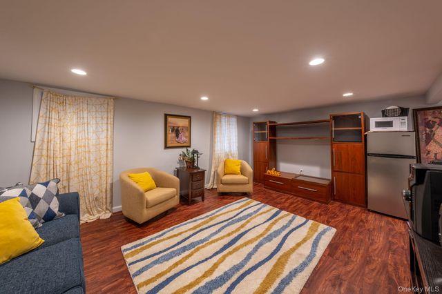 20 Sterling Place, Roosevelt, NY 11575