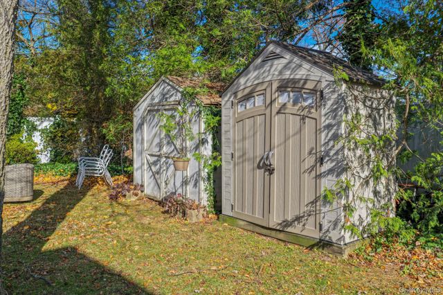 20 Sterling Place, Roosevelt, NY 11575