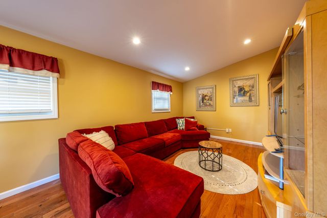 20 Sterling Place, Roosevelt, NY 11575