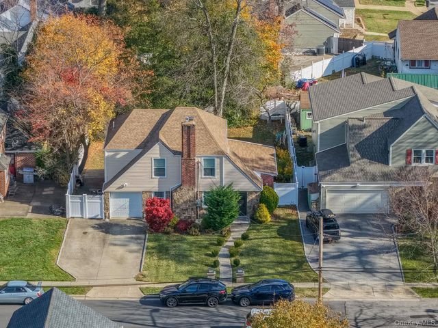20 Sterling Place, Roosevelt, NY 11575