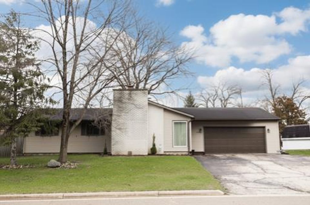 504 Haskin Drive, Pardeeville, WI 53954