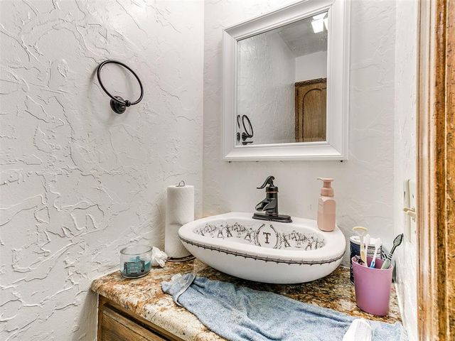 1805 Graham Circle, Oklahoma City, OK 73127