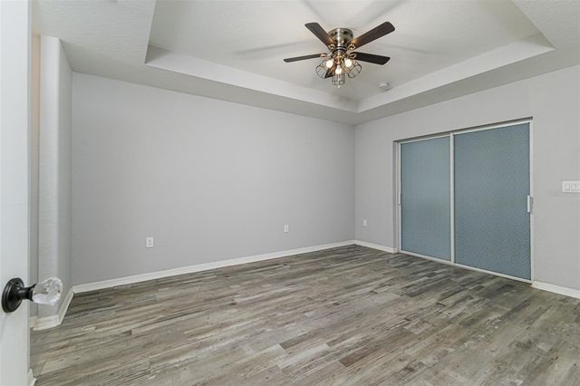 5662 TOWER PALMS LANE, Lakeland, FL 33811