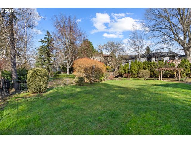 12245 Sw ANN Ct, Tigard, OR 97223