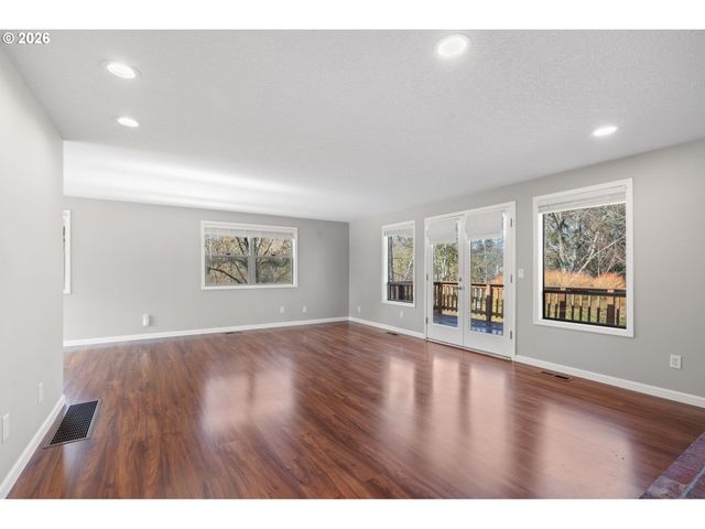 12245 Sw ANN Ct, Tigard, OR 97223