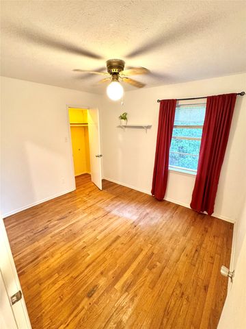10344 County Road 2404, Tool, TX 75143