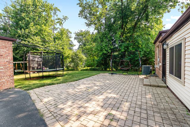 2125 Collett Lane, Flossmoor, IL 60422