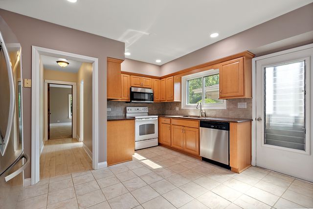 2125 Collett Lane, Flossmoor, IL 60422