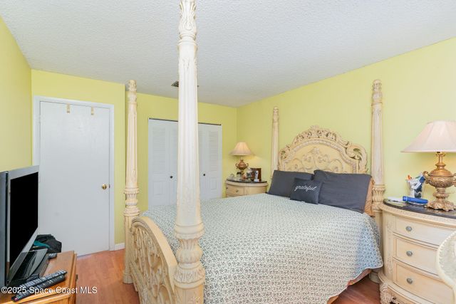 147 Emerson Drive NW, Palm Bay, FL 32907