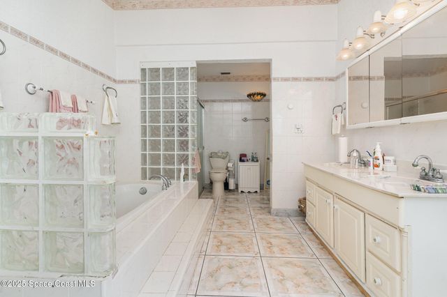 147 Emerson Drive NW, Palm Bay, FL 32907