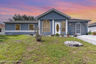 147 Emerson Drive NW, Palm Bay, FL 32907