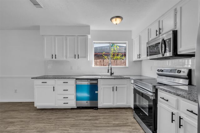 11862 Morning Dew Lane, Houston, TX 77067