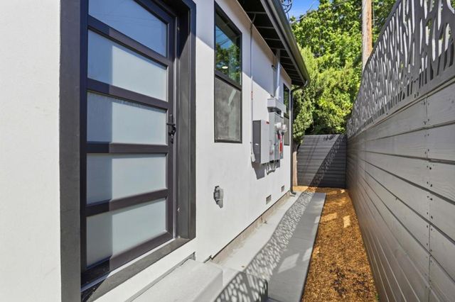 1242 Cabrillo Avenue, Santa Clara, CA 95050