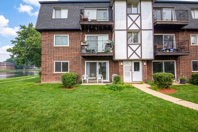 9461 BAY COLONY Drive 1S, Des Plaines, IL 60016