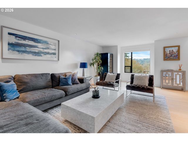 2539 LIMERICK Ln, West Linn, OR 97068