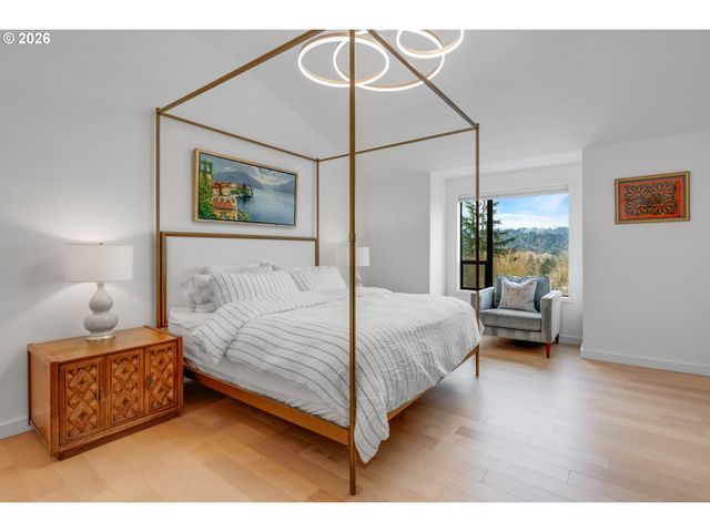 2539 LIMERICK Ln, West Linn, OR 97068