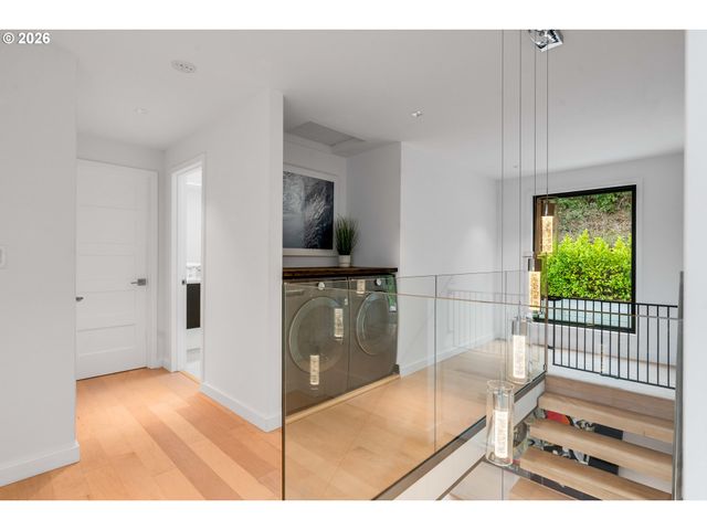 2539 LIMERICK Ln, West Linn, OR 97068