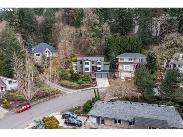 2539 LIMERICK Ln, West Linn, OR 97068