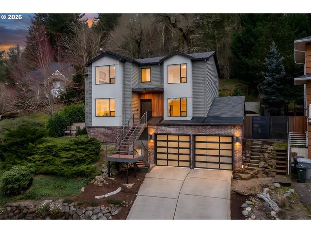 2539 LIMERICK Ln, West Linn, OR 97068