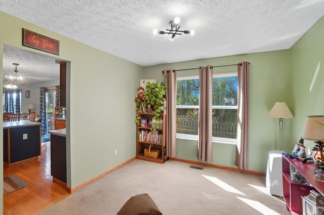 1070 Wilshire Court, London, OH 43140