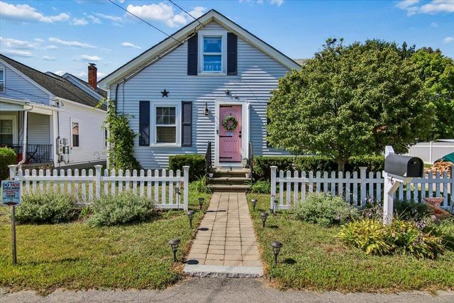 6 Fairview Street, Goffstown, NH 03102