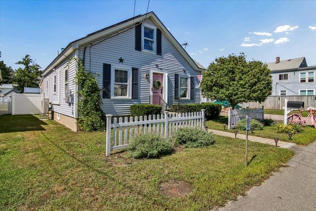 6 Fairview Street, Goffstown, NH 03102