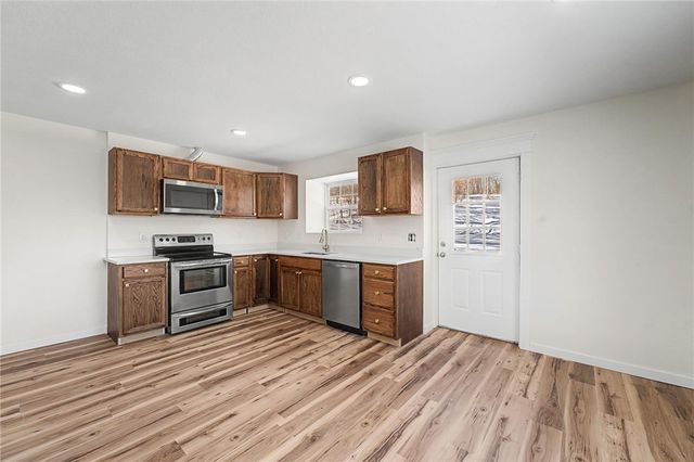 13497 Walnut Valley Road B, Rogers, AR 72756