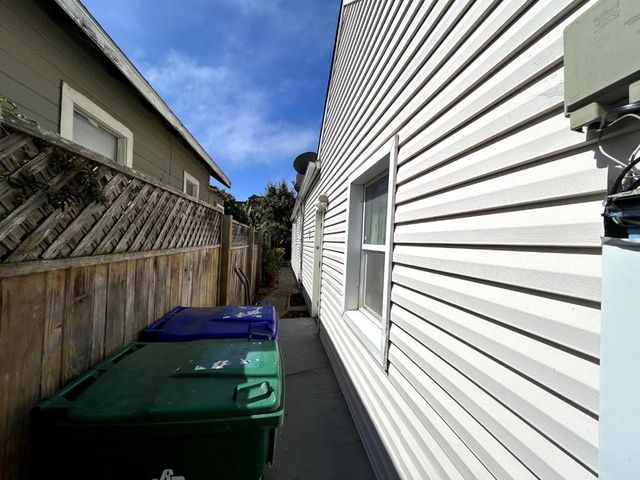 3116 Nevin Avenue, Richmond, CA 94804