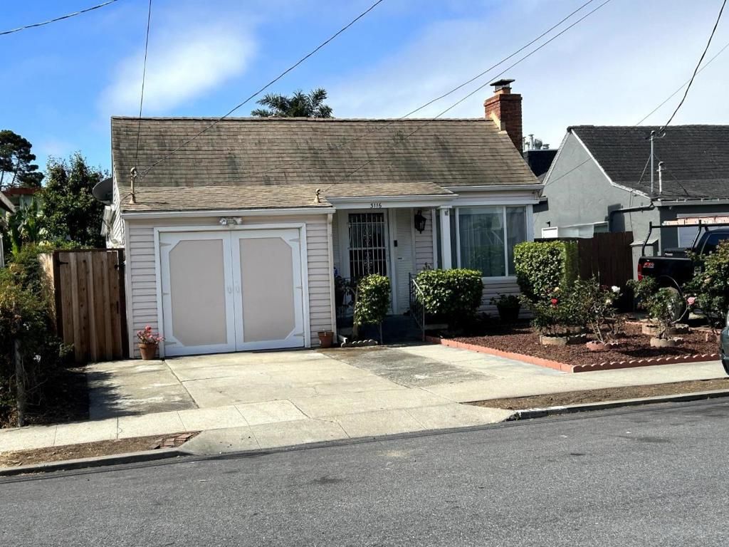 Image 1 of property listing at 3116 Nevin Avenue, Richmond, CA 94804