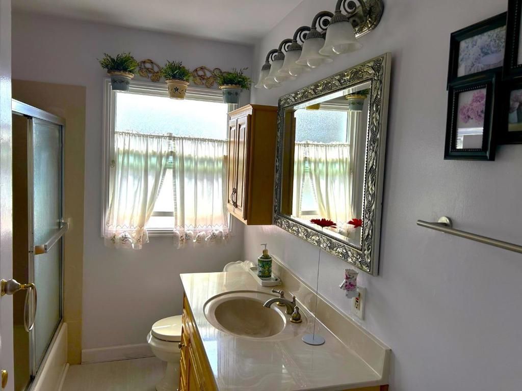 Image 24 of property listing at 3116 Nevin Avenue, Richmond, CA 94804
