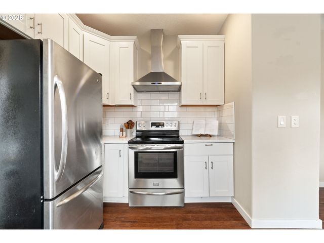 7805 N HEREFORD Ave, Portland, OR 97203