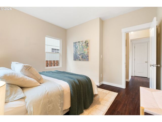 7805 N HEREFORD Ave, Portland, OR 97203